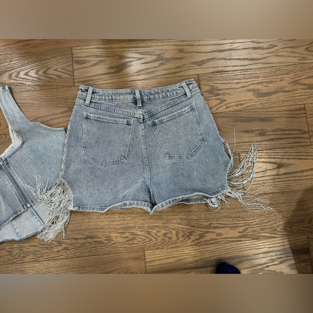 SOLD - Picture 3 of 6